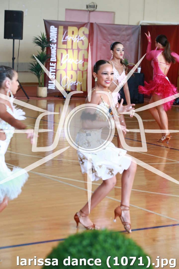 larissa dance (1071).jpg