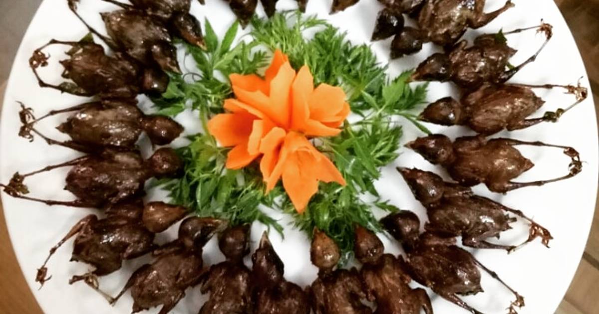 Chim sẻ chiên lá móc mật