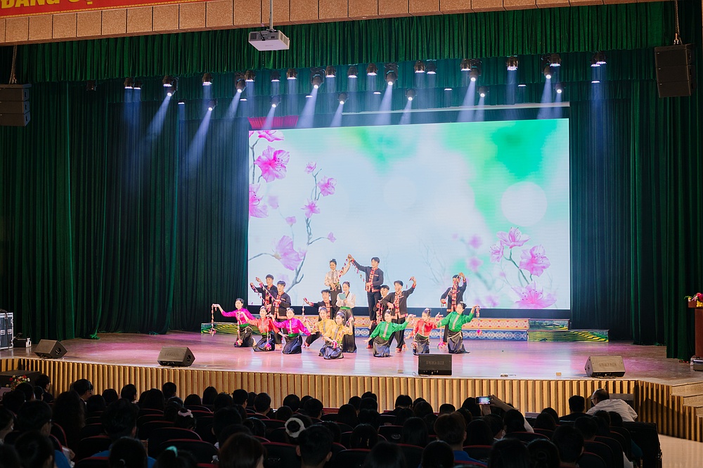 Bế mạc Khảo sát chính thức phục vụ đánh giá ngoài 06 chương trình  đào tạo Trường Đại học Tây Bắc năm 2025