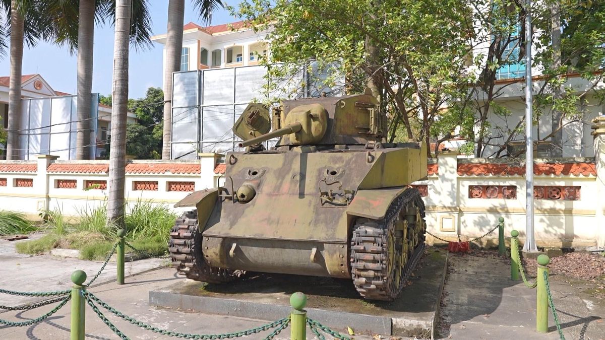 Bảo tàng Lịch sử Quân sự Việt Nam tiếp nhận xe tăng M5 Stuart - Đài Phát thanh và truyền hình Hà Nội