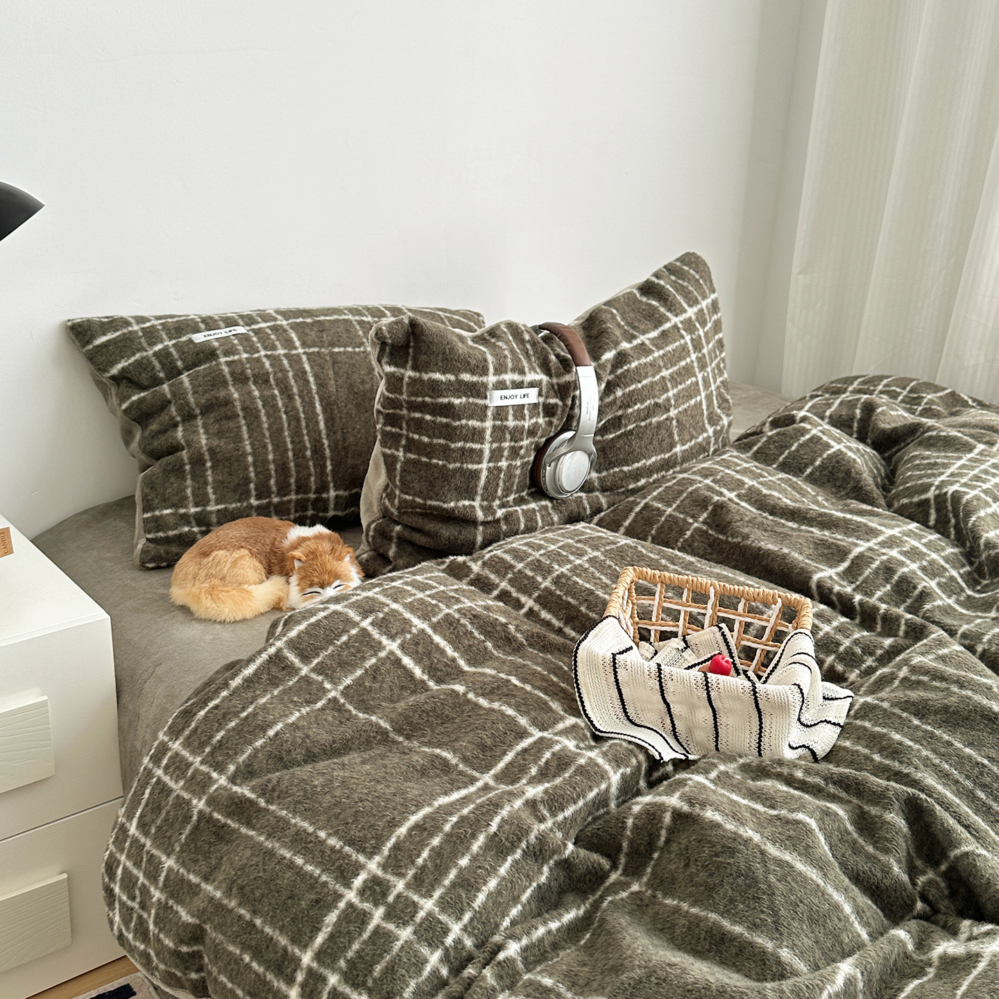 Double-sided fleece bedding set, warming