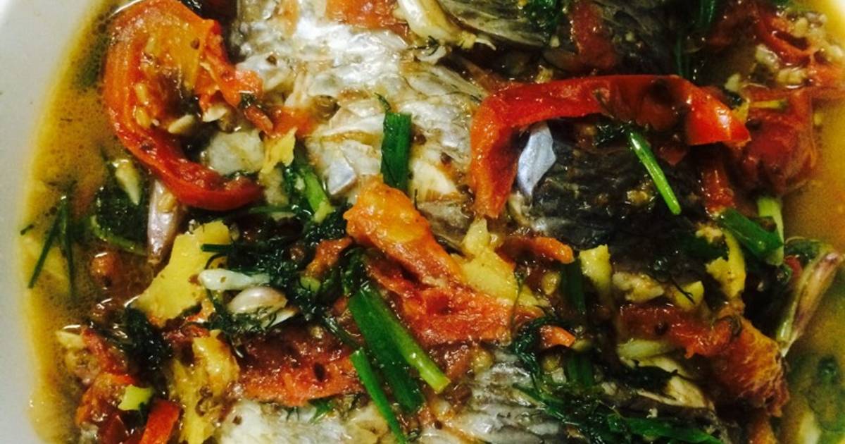 Cá rô phi hấp tương gừng