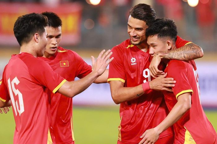 Tuyển Việt Nam không dễ thắng Malaysia - Báo VietnamNet