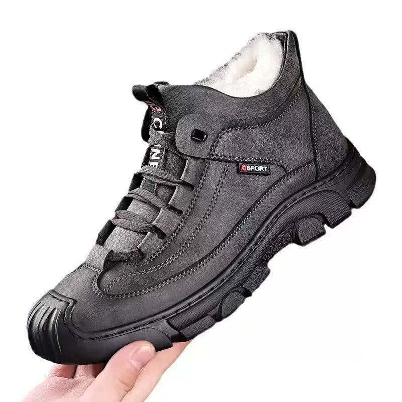 Insulated men's winter boots, non-slip
