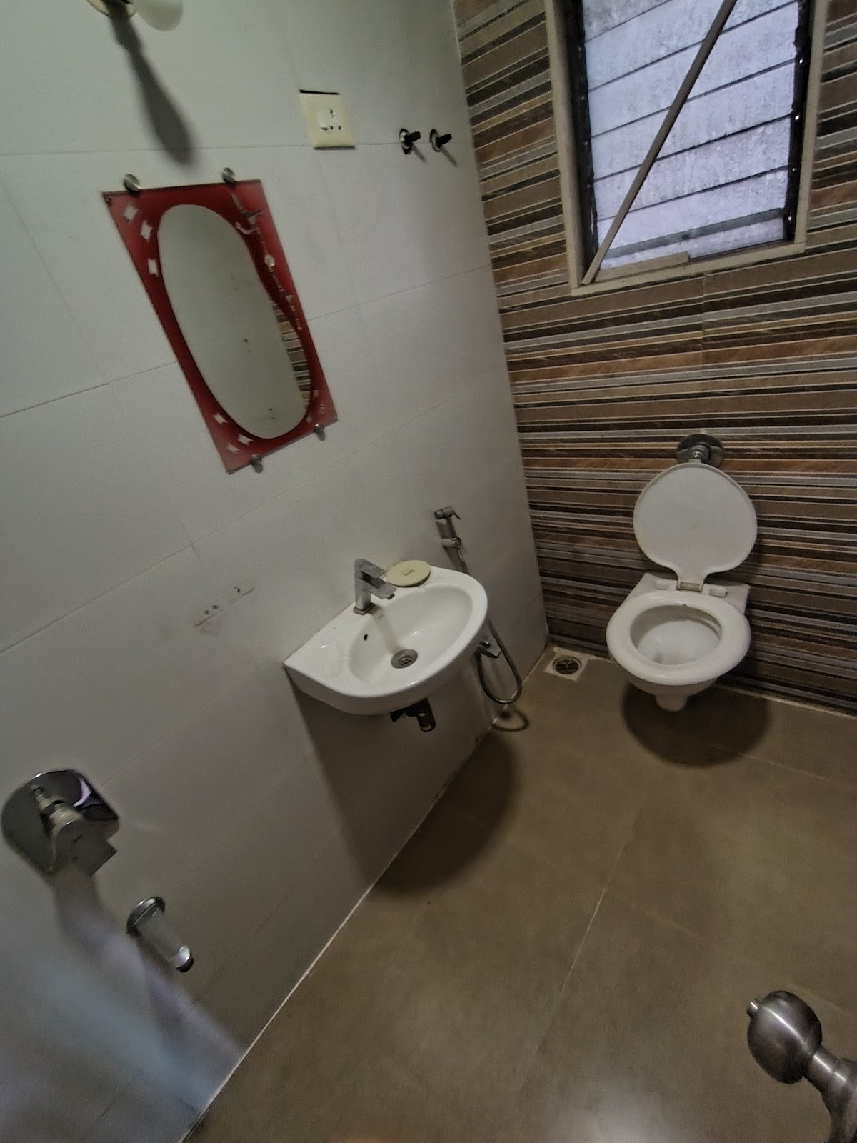 Washroom 1