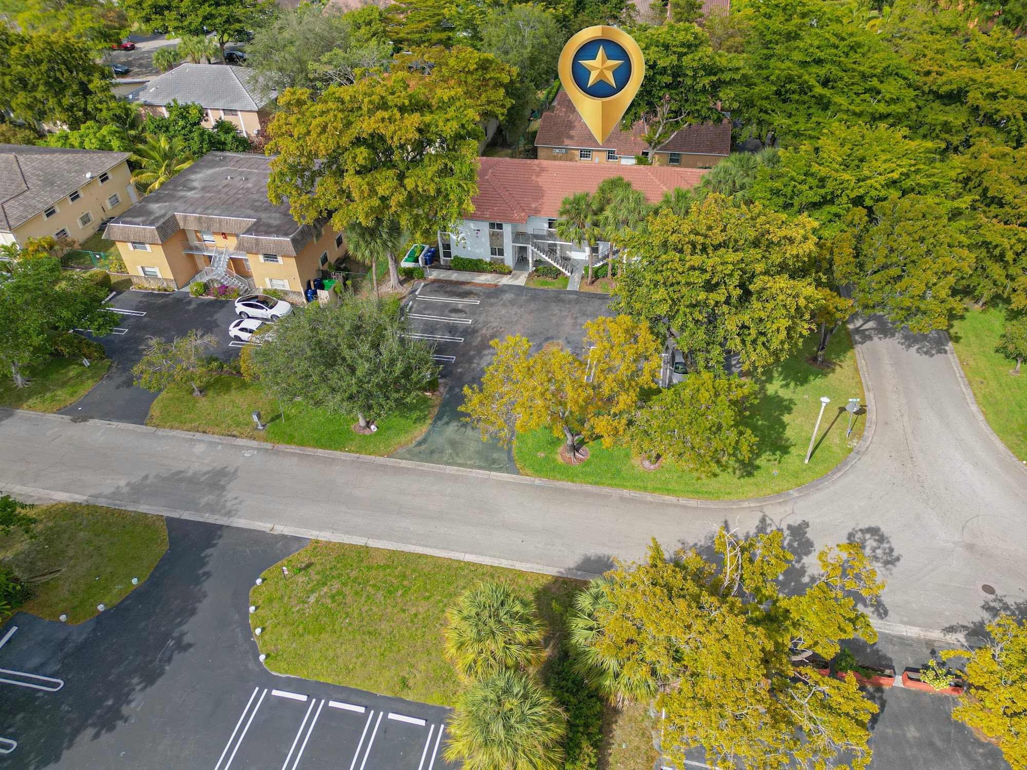 6 Coral Springs Units property photo 3