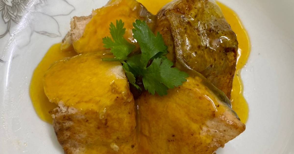 Cá hồi sốt chanh dây