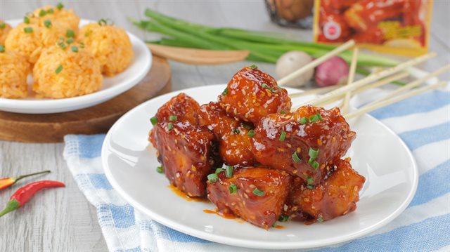 Gà Sốt Chua Ngọt Tẩm Mè