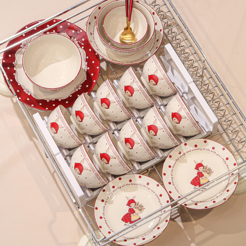 Ceramic dinnerware set, red, floral pattern