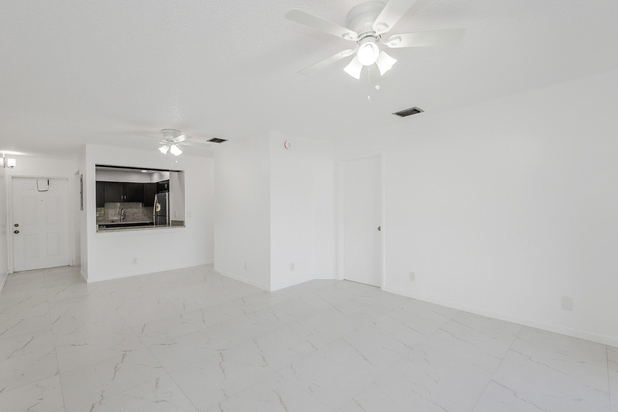 10687 Royal Palm Blvd, Coral Springs, FL 33065 Unit 16087 property photo 7