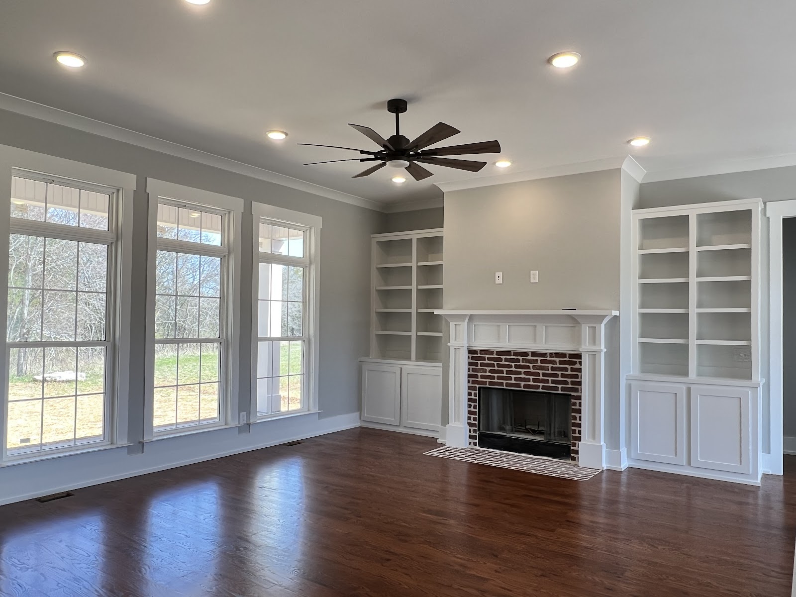 Craftman Home: Residential Construction in Rural & Scenic Regions (project photo 7)
