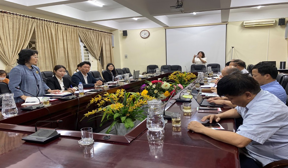 Trường Đại học Tây Bắc làm việc với Công ty TNHH IC Food Hàn Quốc