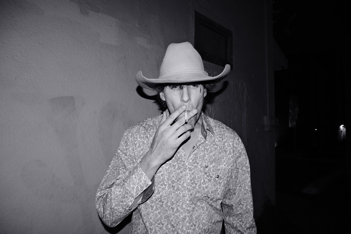 @tlau.photos_thelostandunfounds_2026-03-14_austin_last_night_noir_046