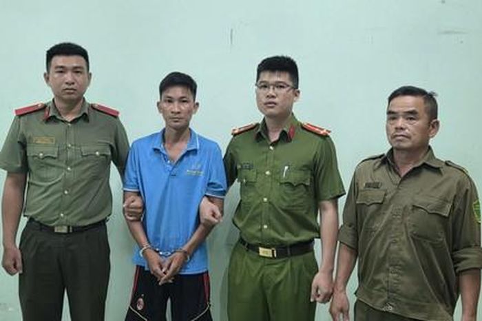 Tạm giữ gã cha dượng bạo hành dã man con riêng của vợ ở phường Dĩ An - Công An TP.HCM