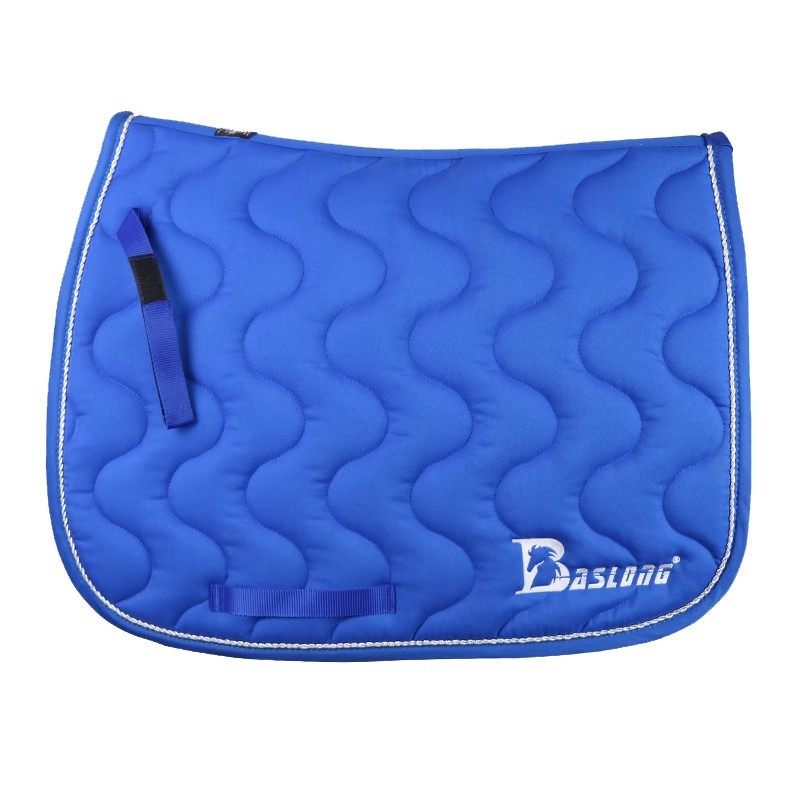 Polyester saddle pad for English riding style