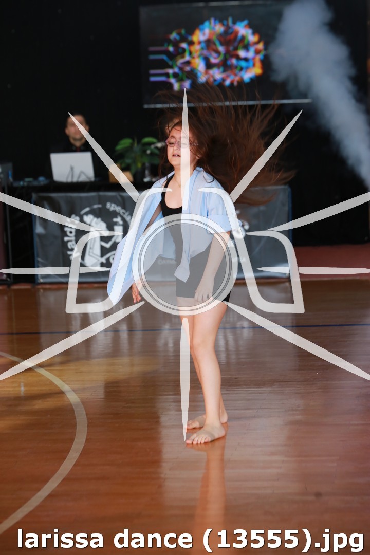 larissa dance (13555).jpg