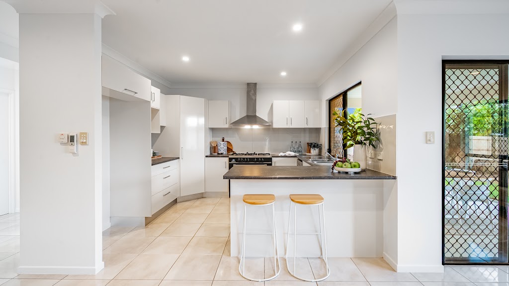 39 Hodkinson Street, Redlynch - Thumbnail 5