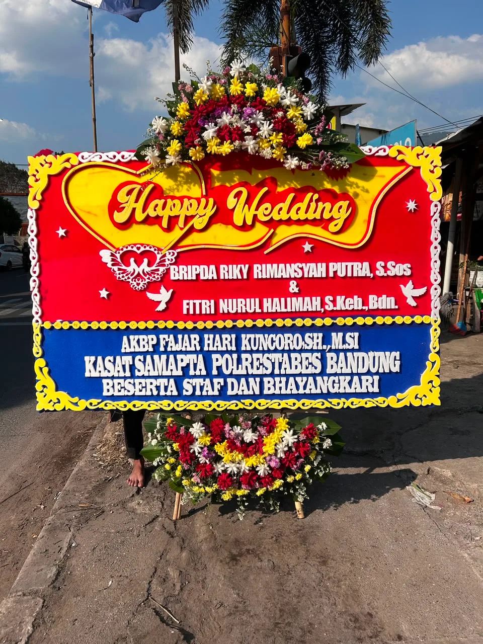 Karangan Bunga Anniversary Bandung