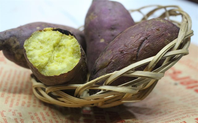 Cách Luộc Khoai Lang Không Cần Nước