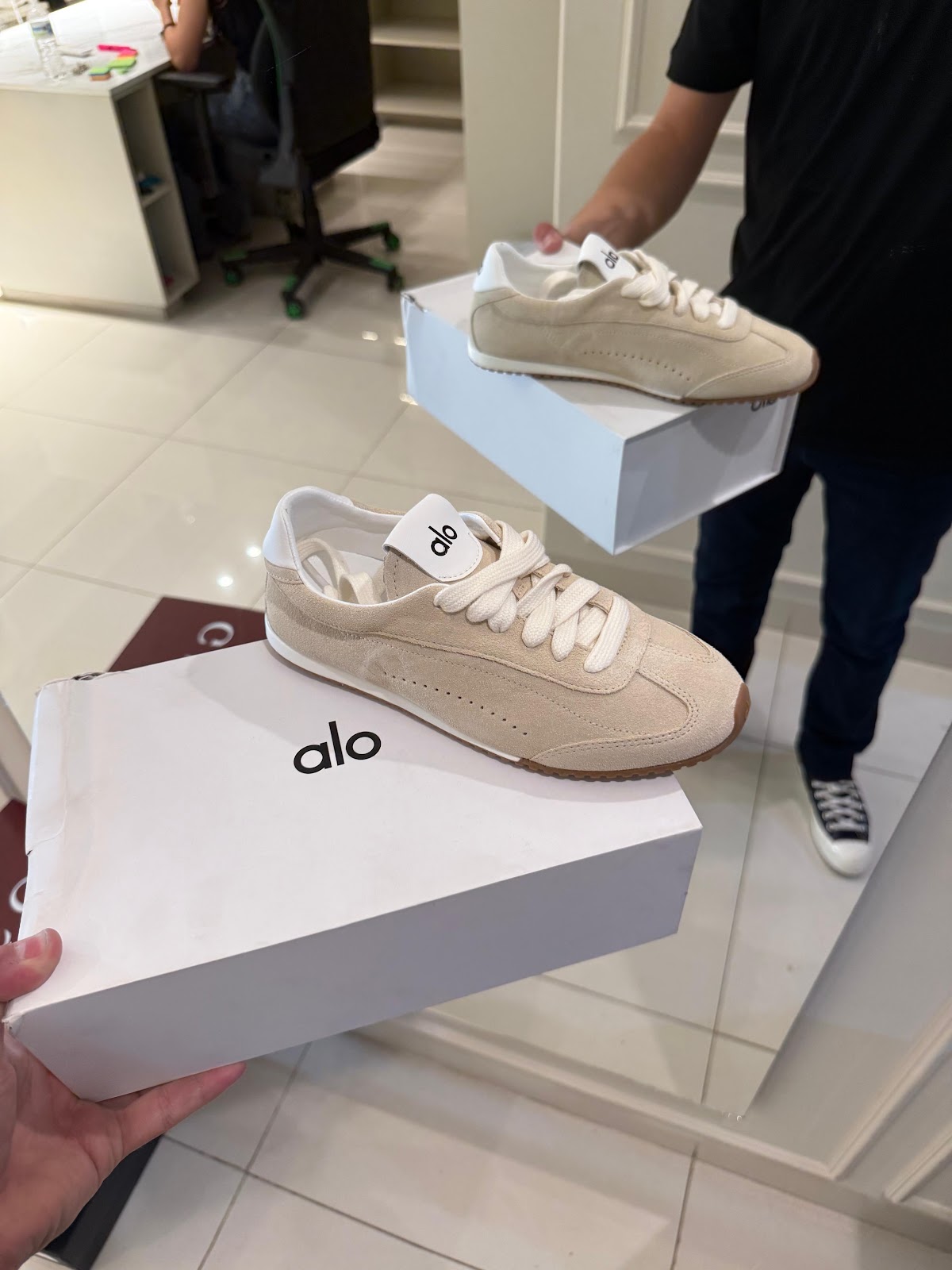 Tenis Alo Mujer
