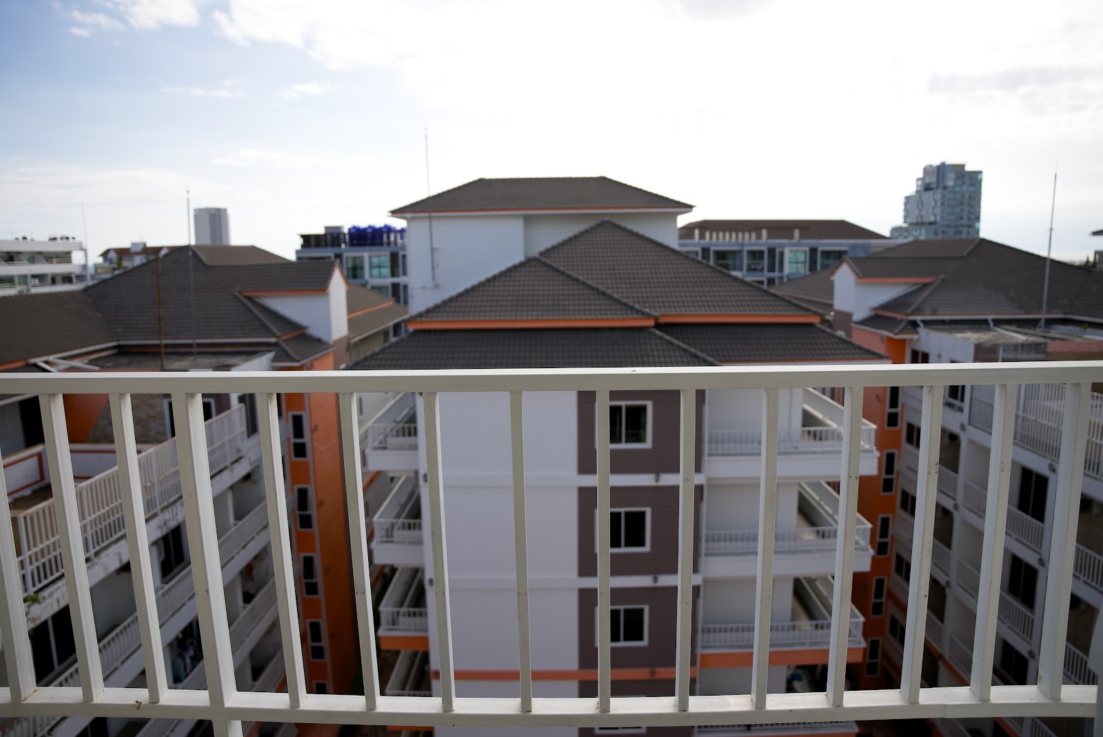 Peak Tower Building B - 1 Bed, Floor 12 4