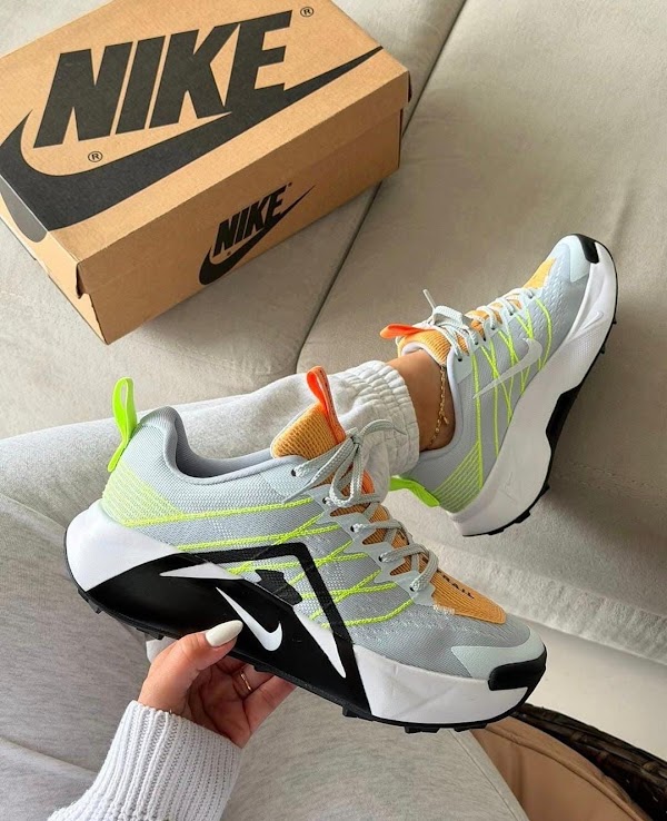 Nike Juniper Trail 2 Gris Neón