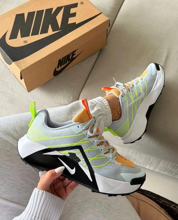 Nike Juniper Trail 2 Gris Neón