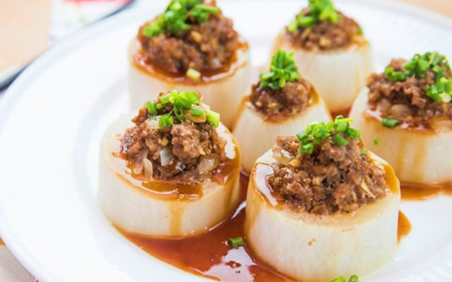 Củ Cải Nhồi Thịt Hấp