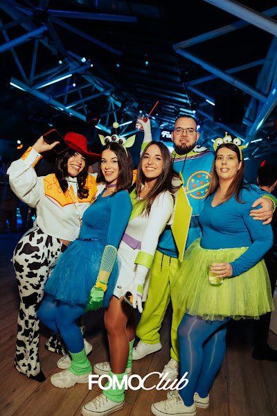 FOMO Club (29).jpg