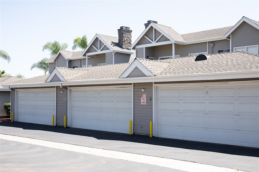 13818 Midland Rd