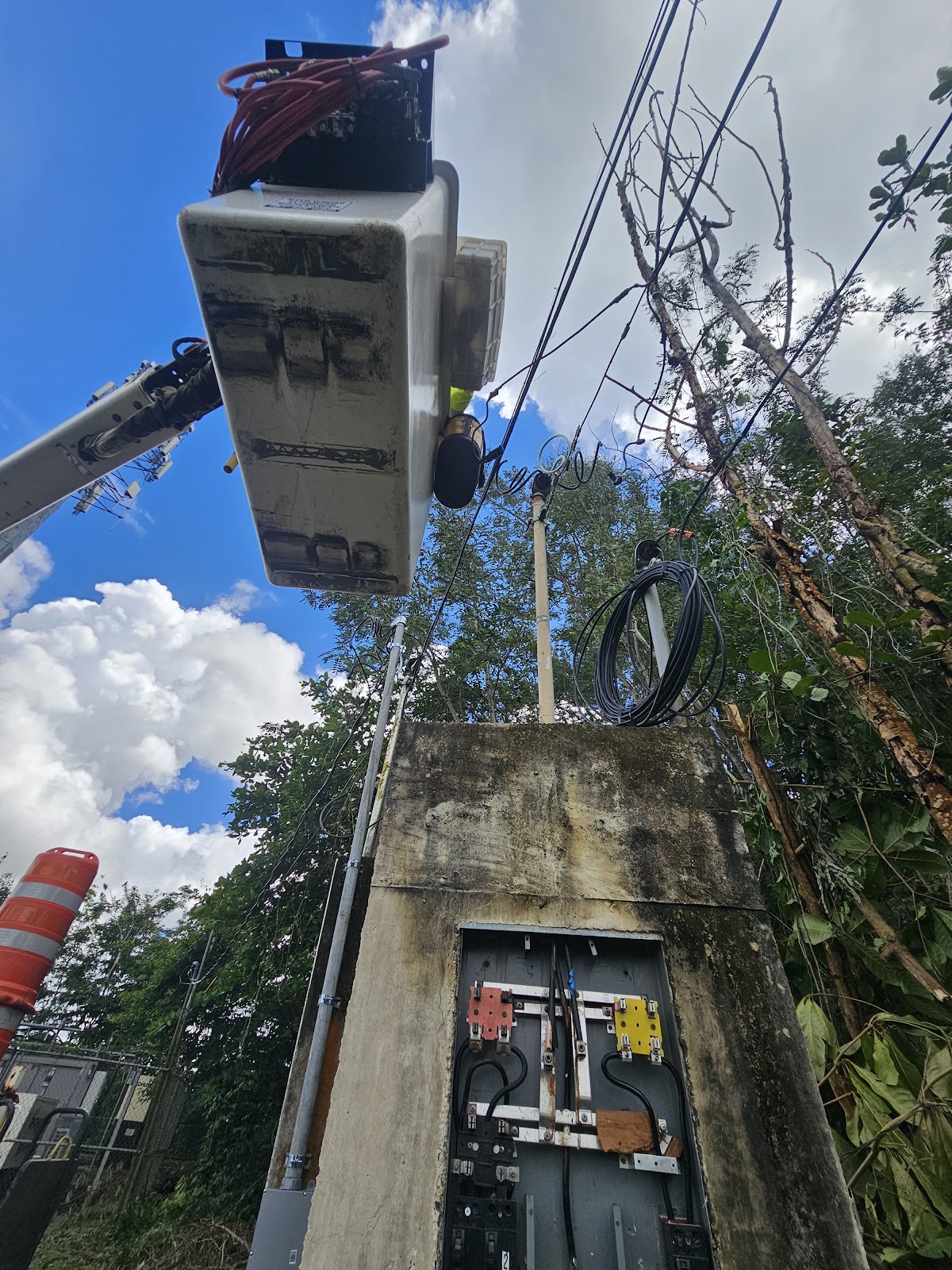Tower site maintenance and equipment inspection