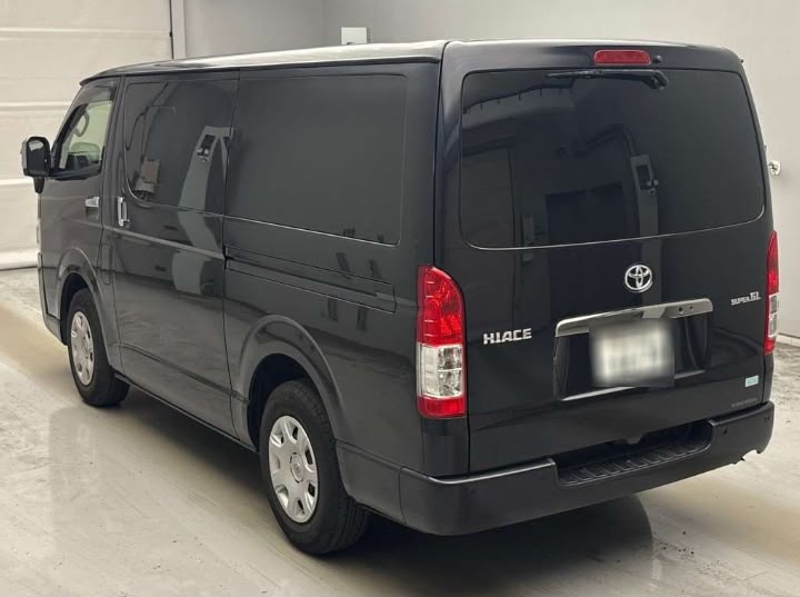 Toyota Hiace