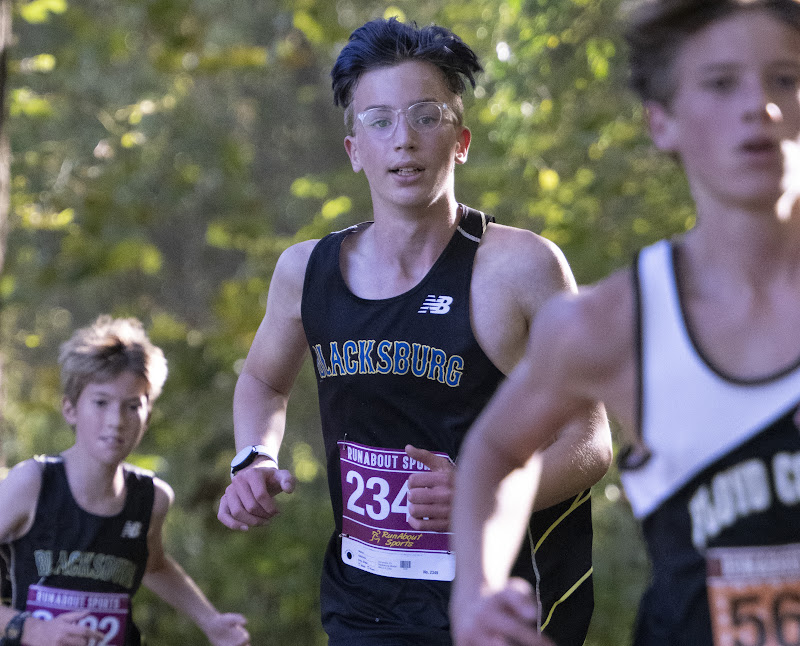 Photo from MS: Cross Country of Eli Simundza
