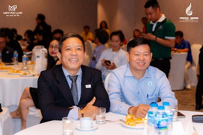 Binhphoto-5923.jpg