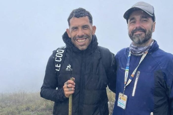 Carlos Tevez gây kinh ngạc ở tuổi 42 - Tạp chí Tri thức