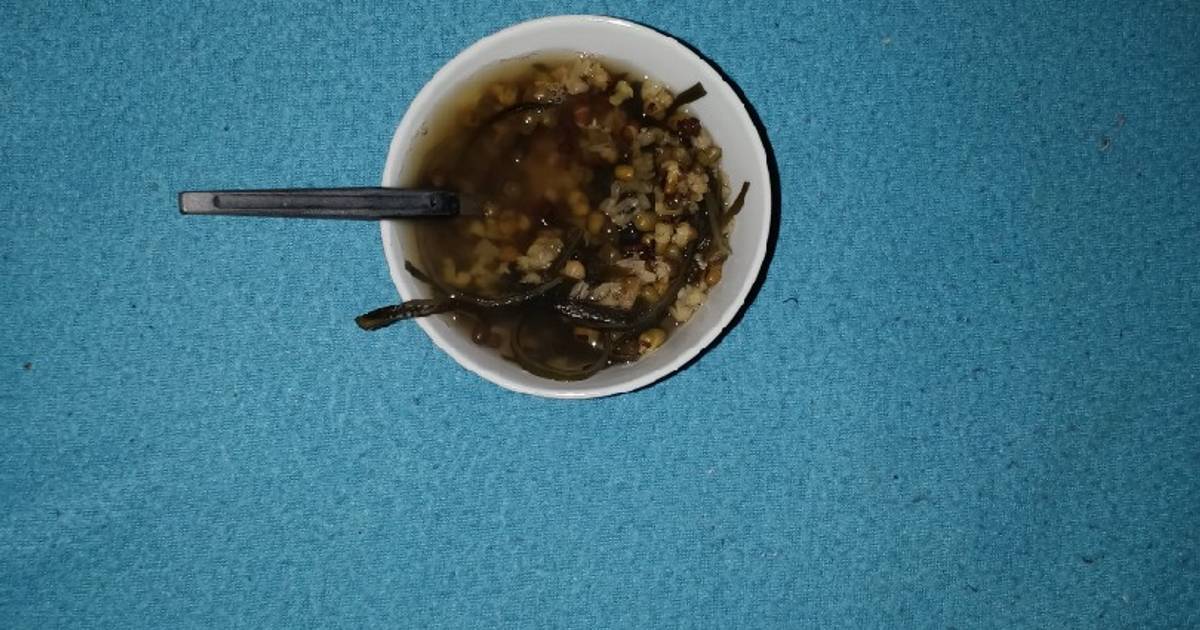 Chè đậu xanh có vỏ và rong biển
