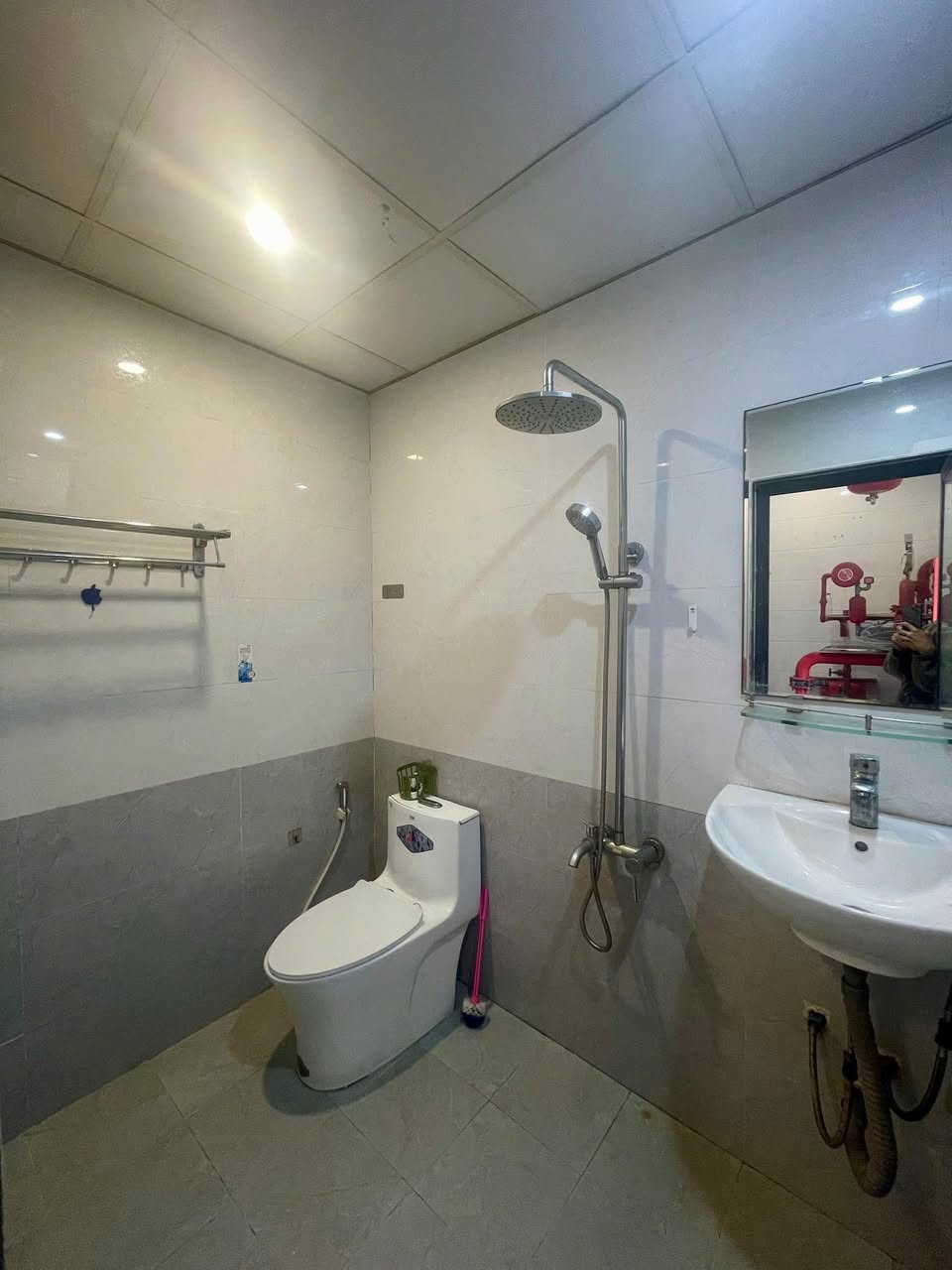 • Trống sẵn - CĂN HỘ 1 PHÒNG NGỦ RIÊNG 4