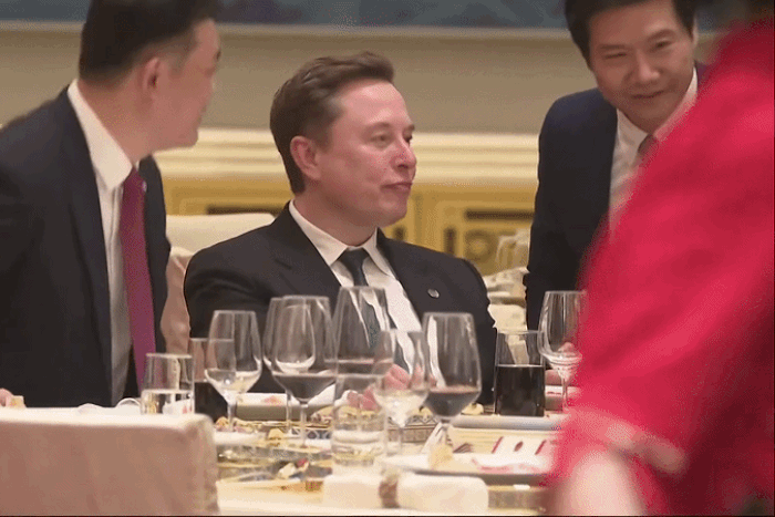 3 giây gây bão toàn cầu của Elon Musk và CEO Xiaomi - Tạp chí Tri thức