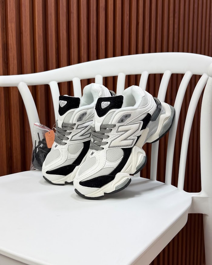New Balance 9060 Blanco Negro
