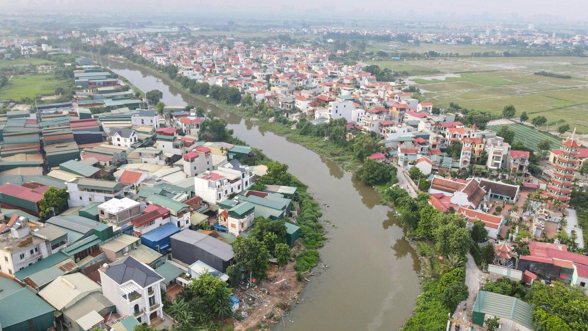 Hiện trạng sông Nhuệ ô nhiễm trước dự án hơn 75.000 tỷ đồng để 'hồi sinh' - Báo VTC News