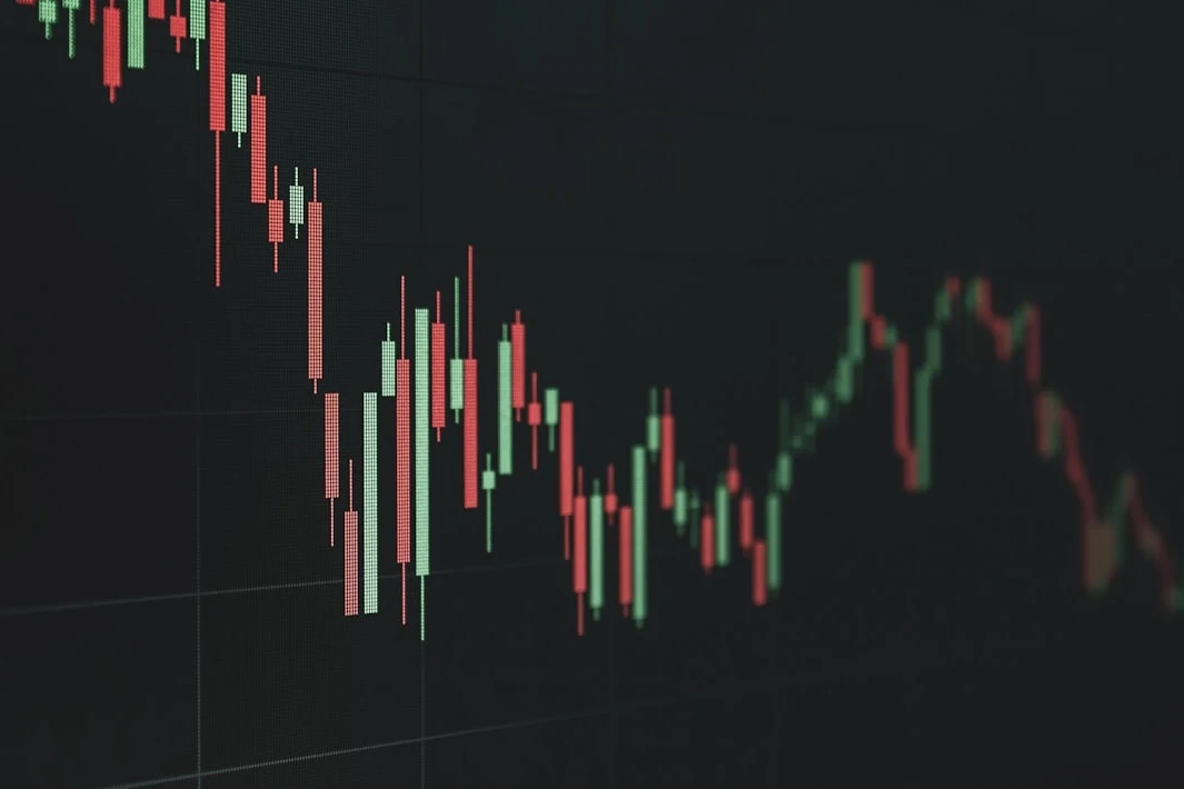 역대급 폭등 'KODEX 200 인버스 2X', 6.12% 수익률 뒤에 숨겨진 '그림자 리스크' 긴급 해부!