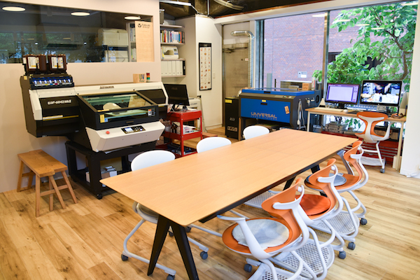 ファブラボ神田錦町の写真