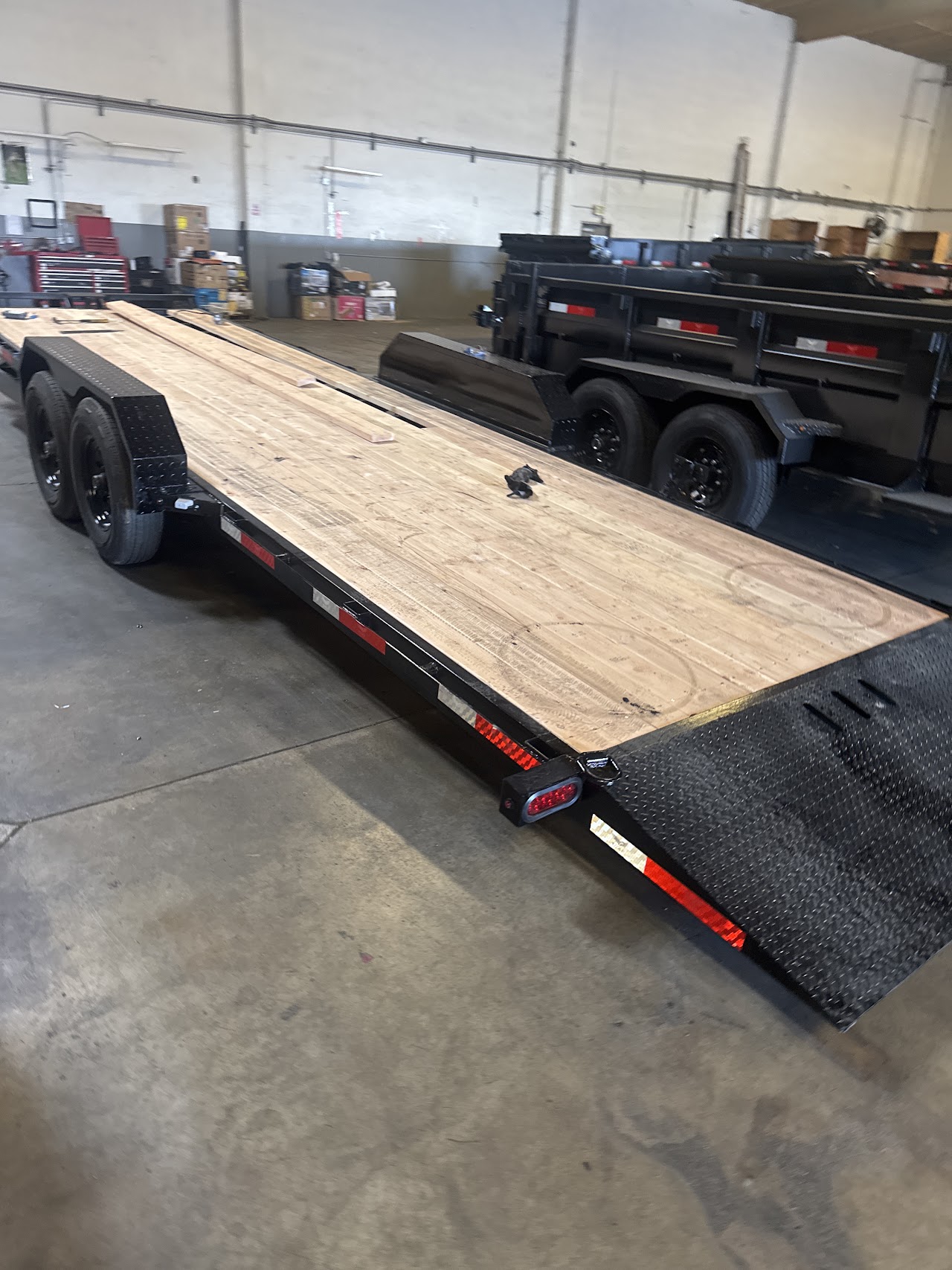 14k Black Hawk Full Deck Tilt Bed