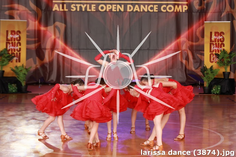 larissa dance (3874).jpg