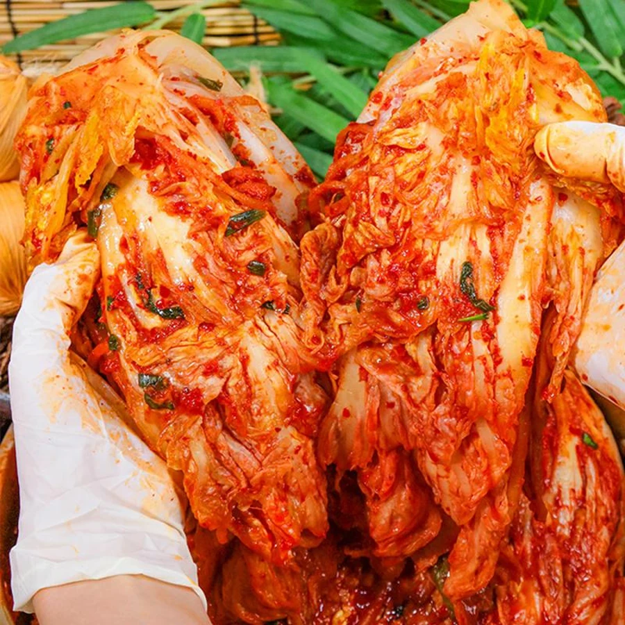 전라도식 배추김치 양념이 잘 보이는 근접 사진