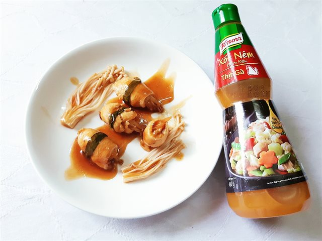 Thịt Gà Cuộn Nấm