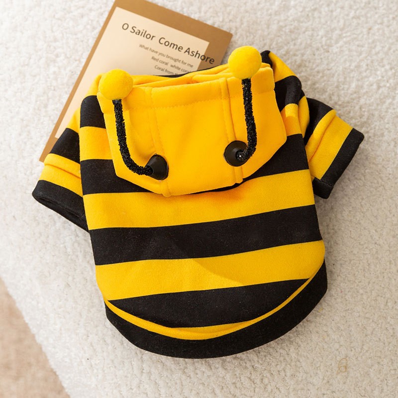 Striped sweatshirt for dogs and cats with leash
