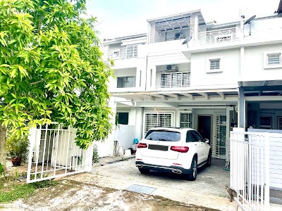 Rumah Teres 2.5 Tingkat Sri Wirani Seksyen 8, Bandar Baru Bangi — foto 3/10