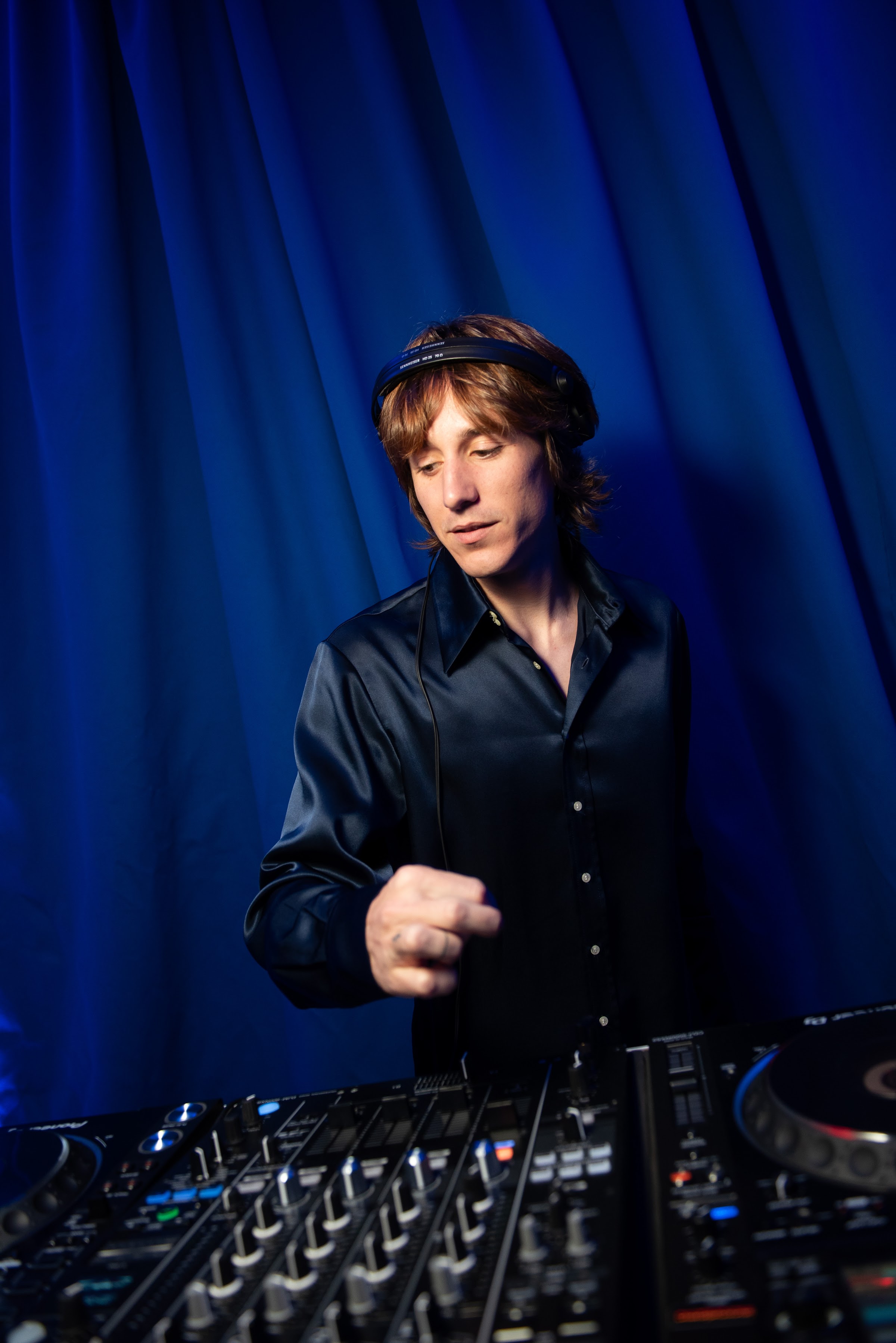 COSENTINO BLUE EVENT, image 8
