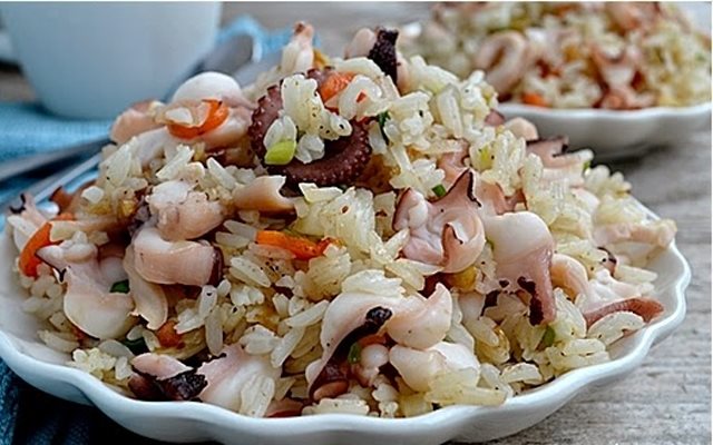 Cơm Chiên Bạch Tuộc